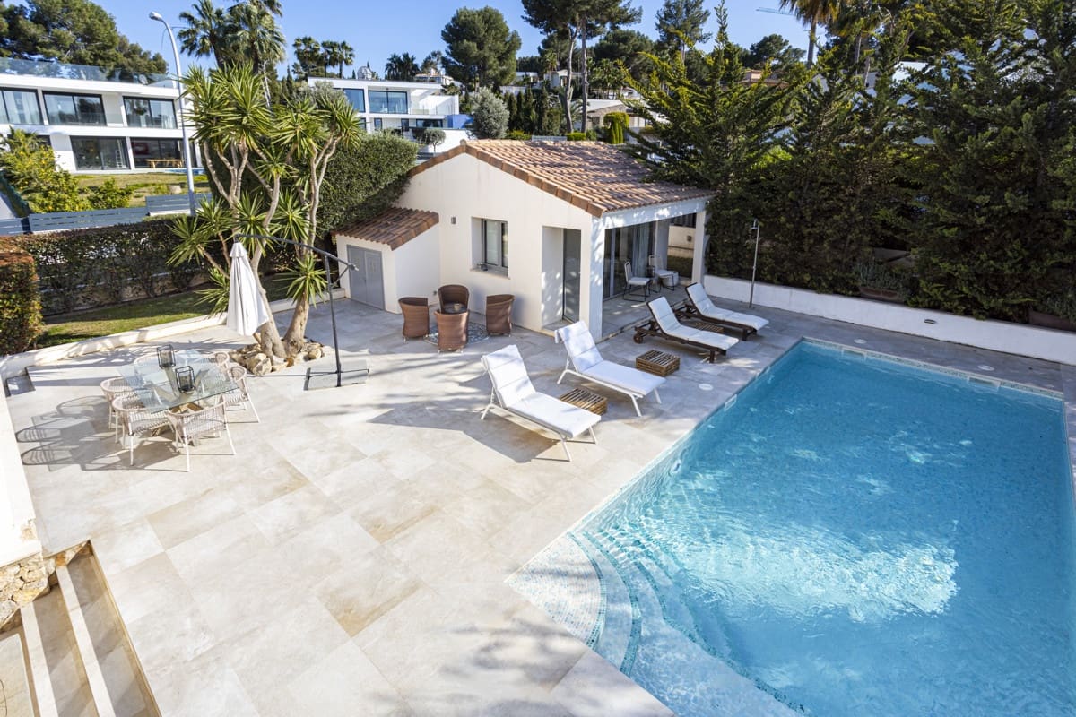 4 chambre Villa/Maison à vendre à Santa Ponsa avec piscine - 3 499 000 € (Ref: 8907105)