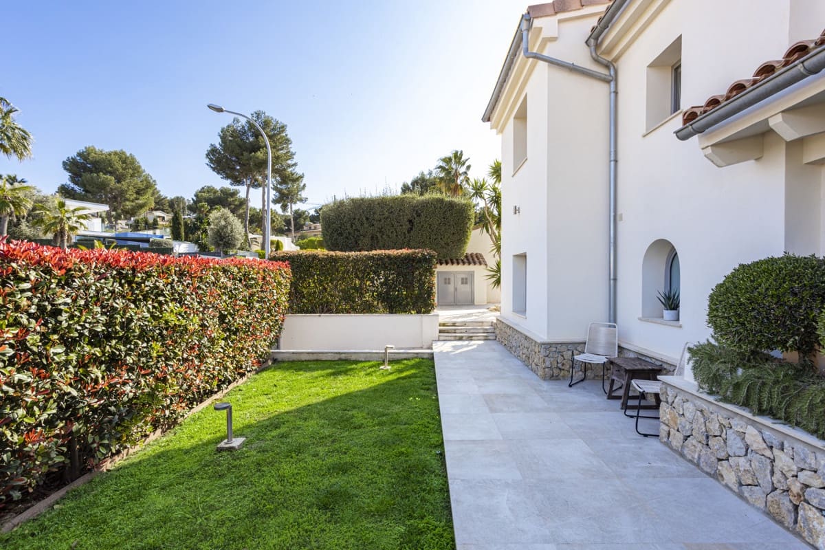 4 chambre Villa/Maison à vendre à Santa Ponsa avec piscine - 3 499 000 € (Ref: 8907105)