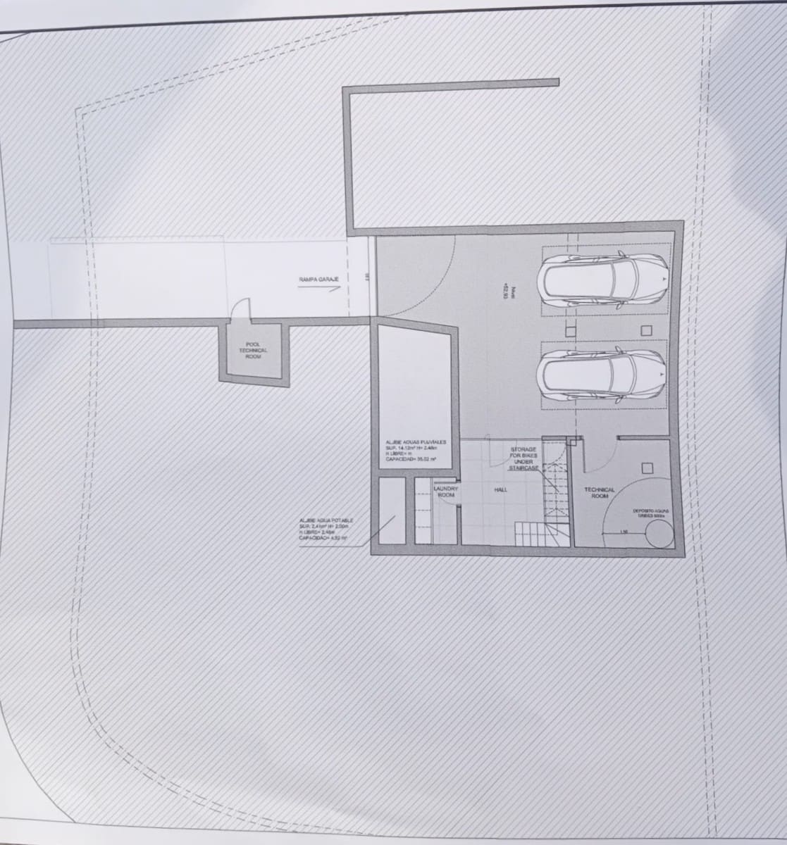 6 bedroom Villa for sale in Santa Ponsa with pool - € 1,990,000 (Ref: 8920778)