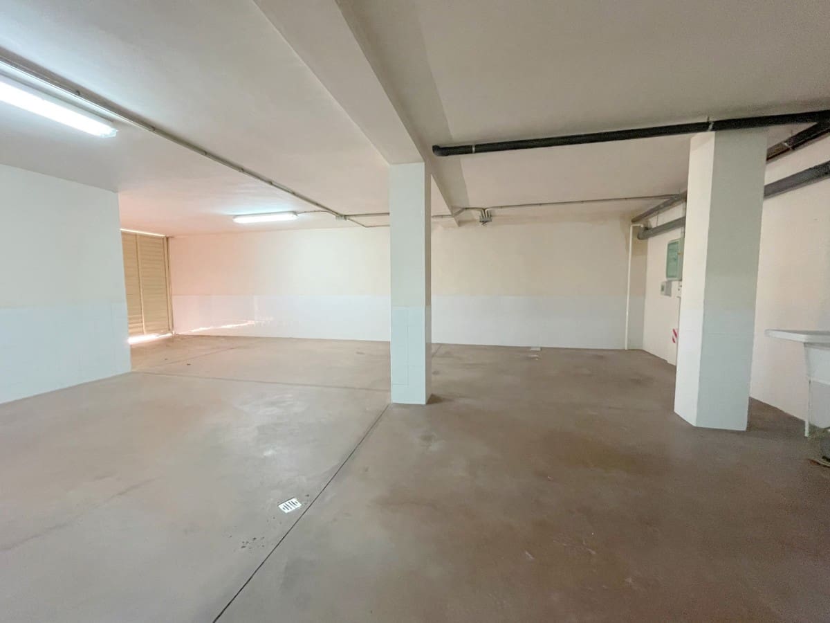 6 bedroom Villa for sale in Santa Ponsa with pool - € 1,990,000 (Ref: 8920778)