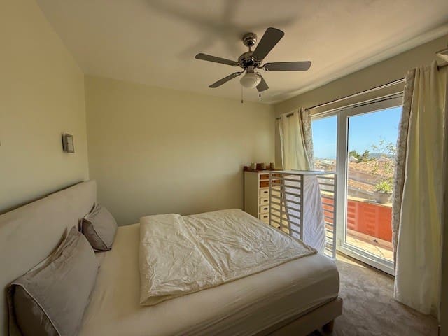 5 bedroom Villa for sale in Santa Ponsa with pool - € 1,999,000 (Ref: 8923350)