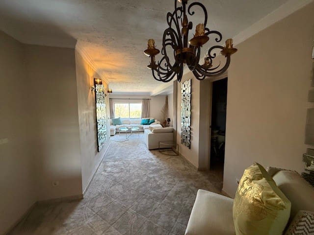 5 bedroom Villa for sale in Santa Ponsa with pool - € 1,999,000 (Ref: 8923350)