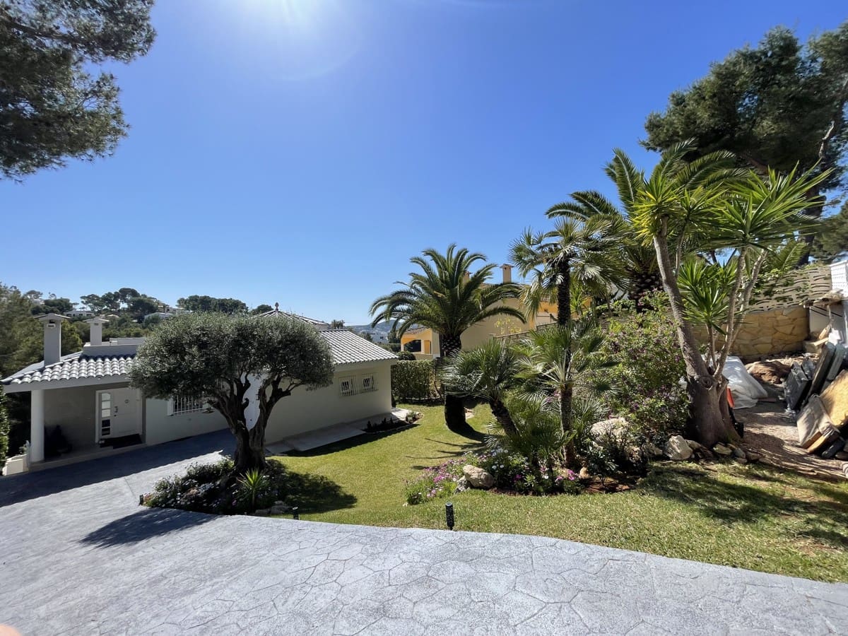 4 sypialnia Willa na sprzedaż w Costa de la Calma z basenem - 2 290 000 € (Ref: 8923351)