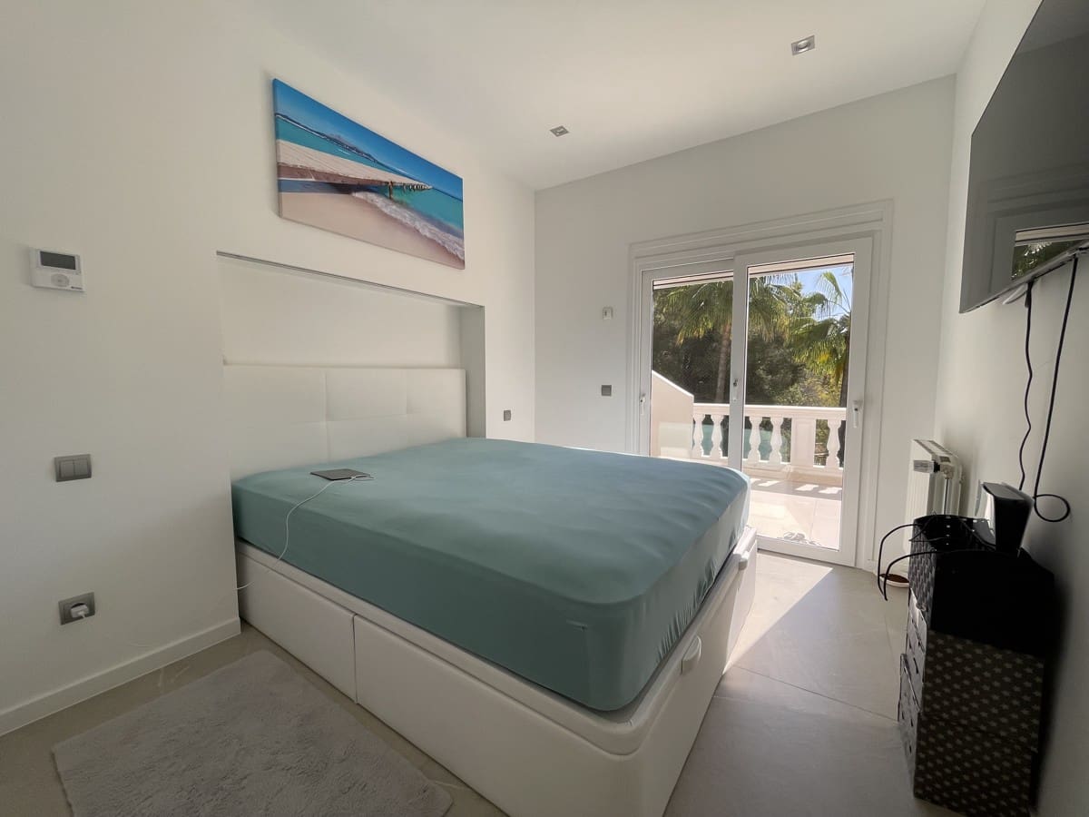 4 sypialnia Willa na sprzedaż w Costa de la Calma z basenem - 2 290 000 € (Ref: 8923351)