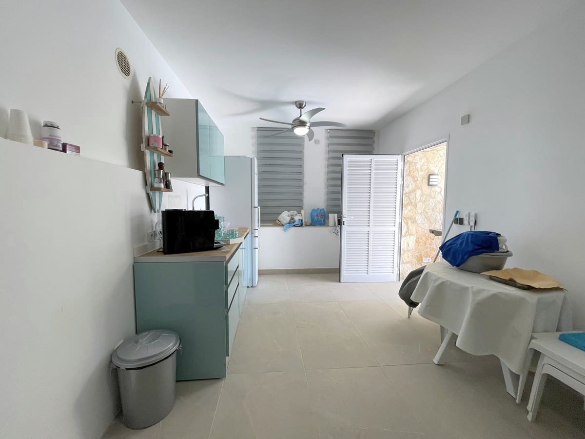 4 sypialnia Willa na sprzedaż w Costa de la Calma z basenem - 2 290 000 € (Ref: 8923351)