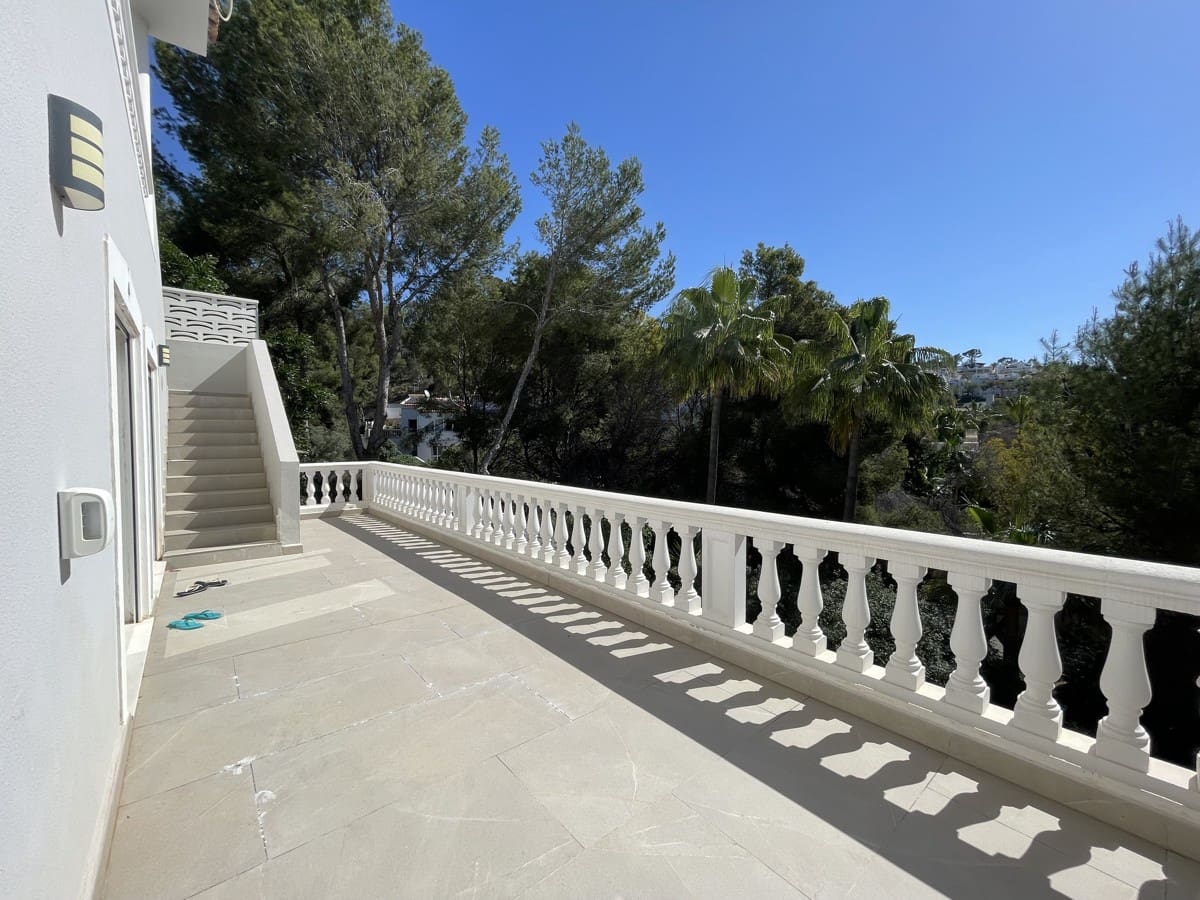 4 sypialnia Willa na sprzedaż w Costa de la Calma z basenem - 2 290 000 € (Ref: 8923351)