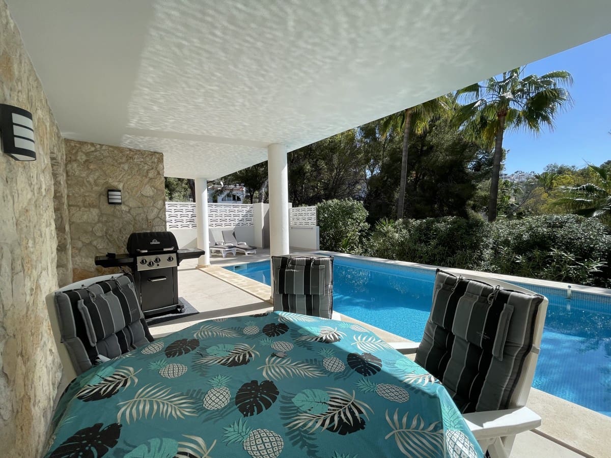 4 sypialnia Willa na sprzedaż w Costa de la Calma z basenem - 2 290 000 € (Ref: 8923351)