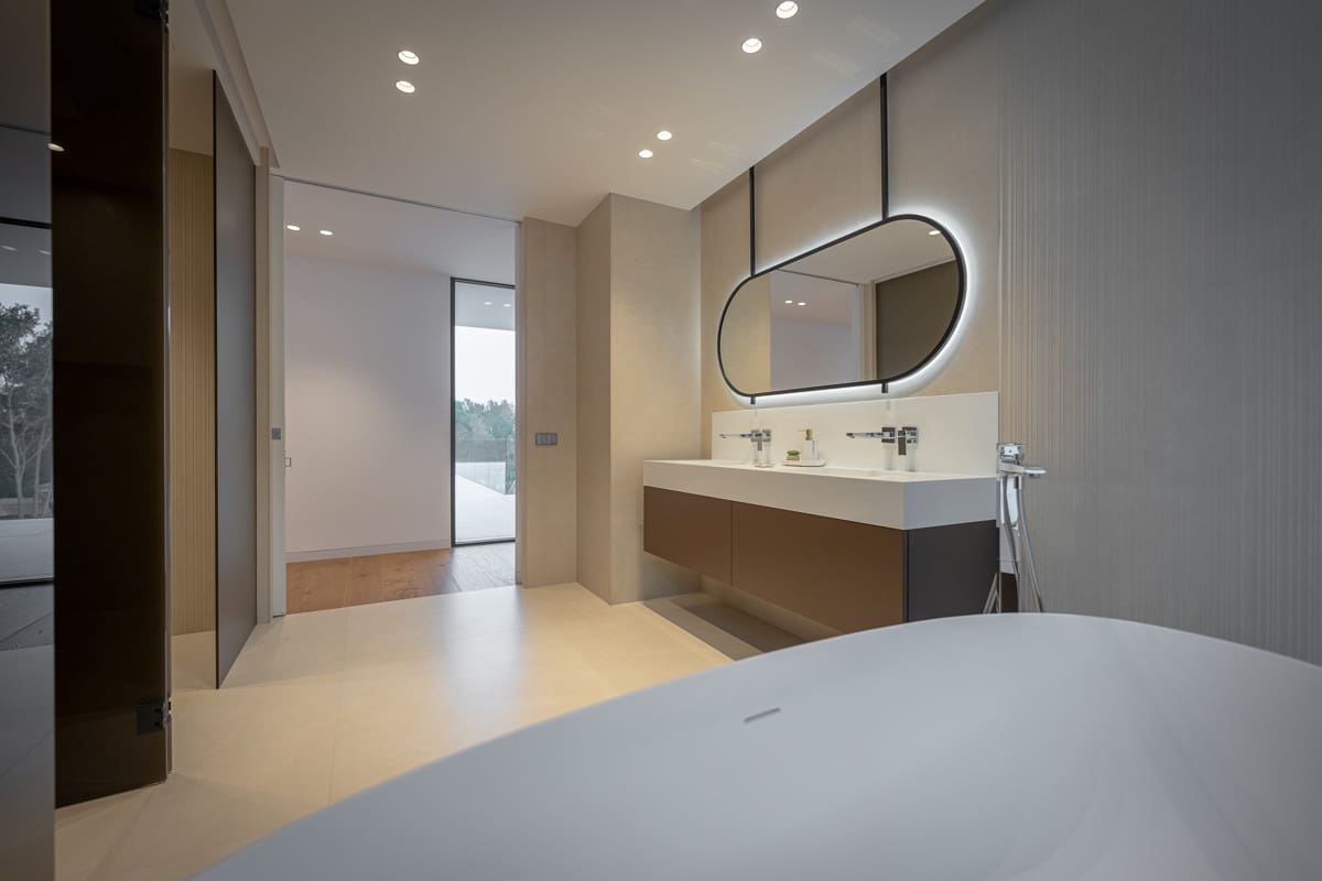 4 slaapkamer Villa te koop in Palma de Mallorca met zwembad - € 8.400.000 (Ref: 8923352)