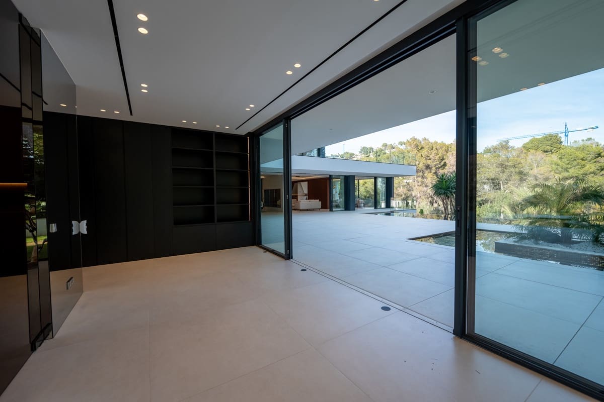 4 slaapkamer Villa te koop in Palma de Mallorca met zwembad - € 8.400.000 (Ref: 8923352)