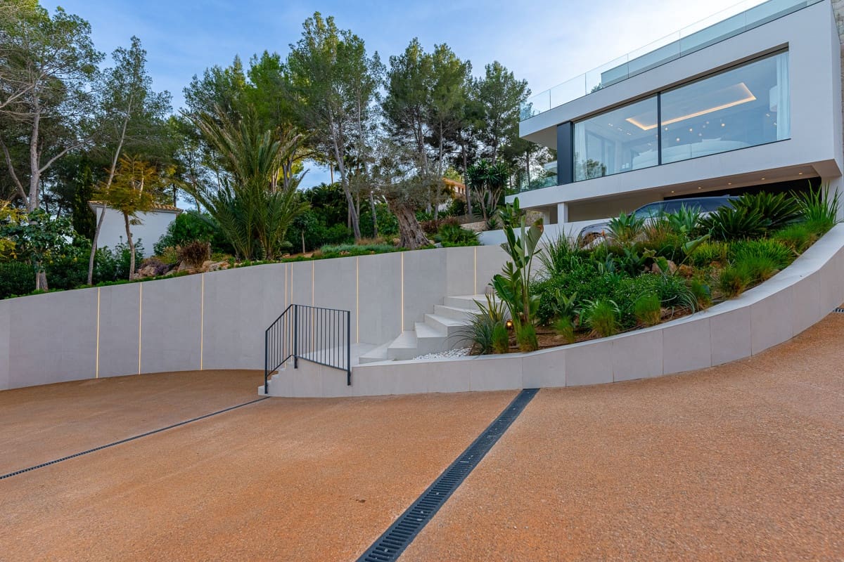 4 slaapkamer Villa te koop in Palma de Mallorca met zwembad - € 8.400.000 (Ref: 8923352)