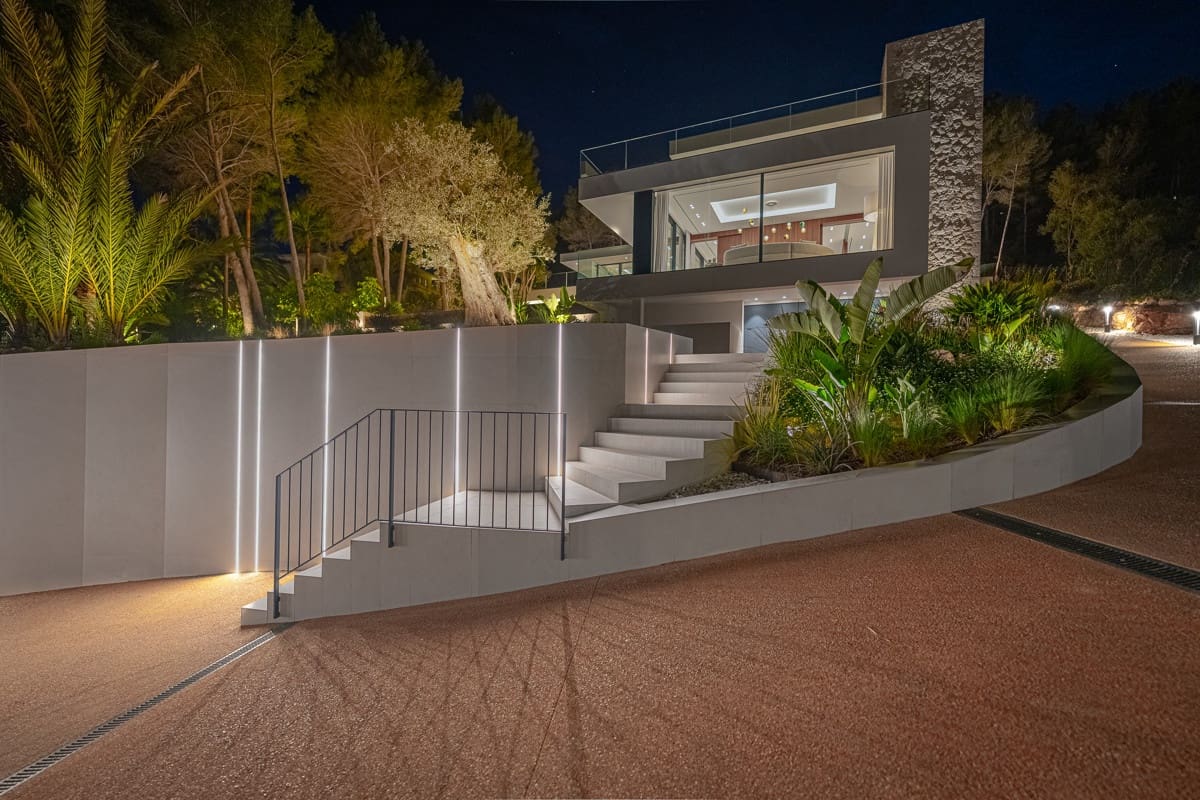 4 slaapkamer Villa te koop in Palma de Mallorca met zwembad - € 8.400.000 (Ref: 8923352)