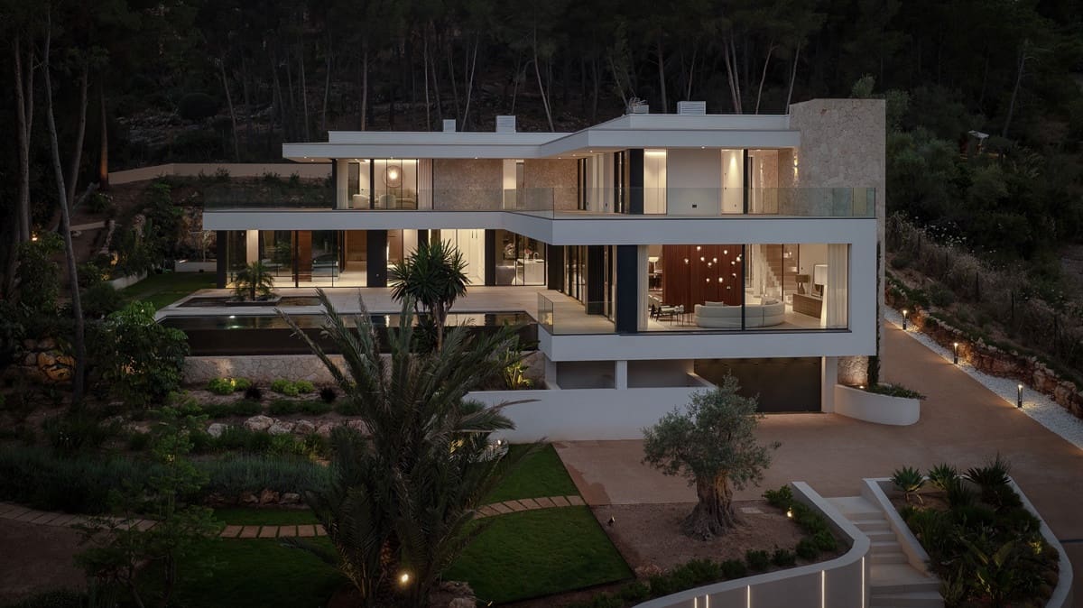 4 slaapkamer Villa te koop in Palma de Mallorca met zwembad - € 8.400.000 (Ref: 8923352)