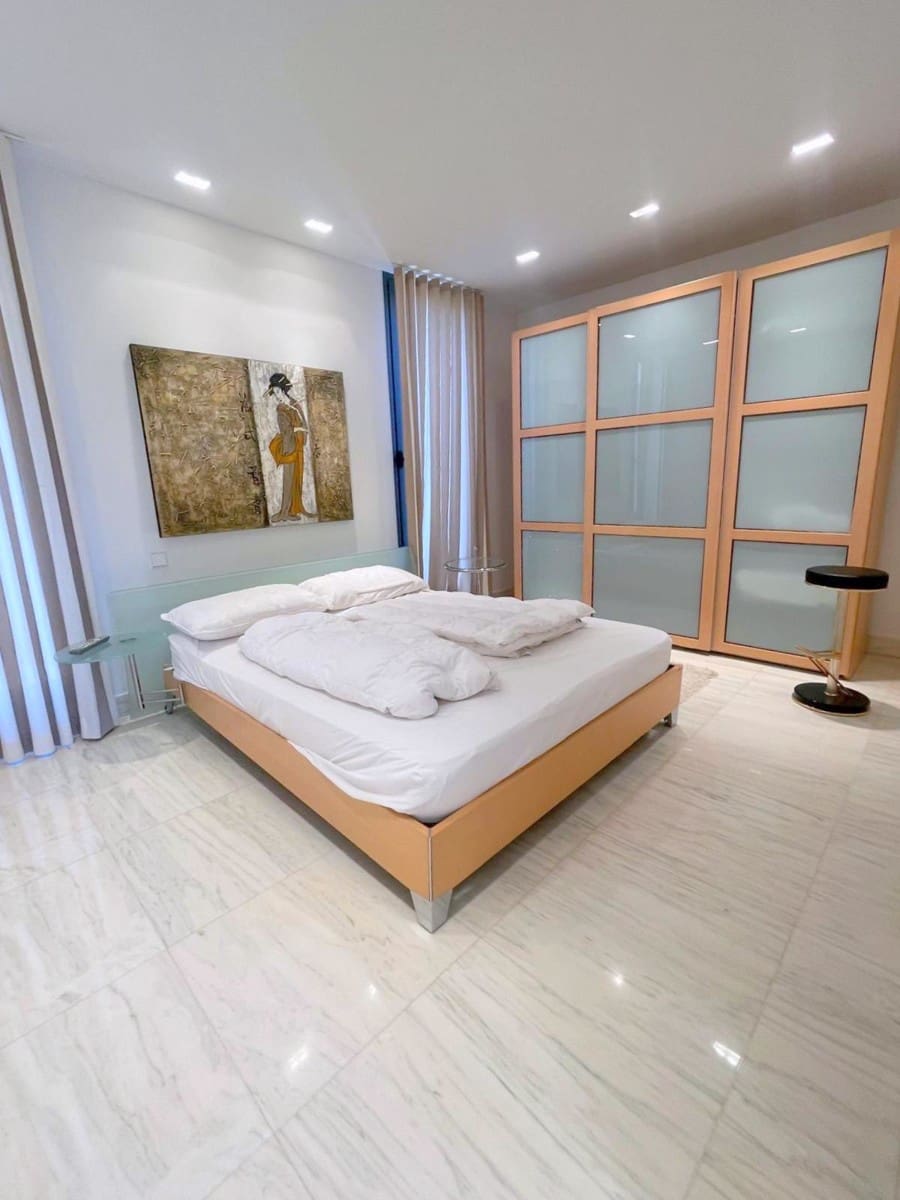 4 soveværelse Villa til salg i Santa Ponsa med swimmingpool - € 6.900.000 (Ref: 8925442)