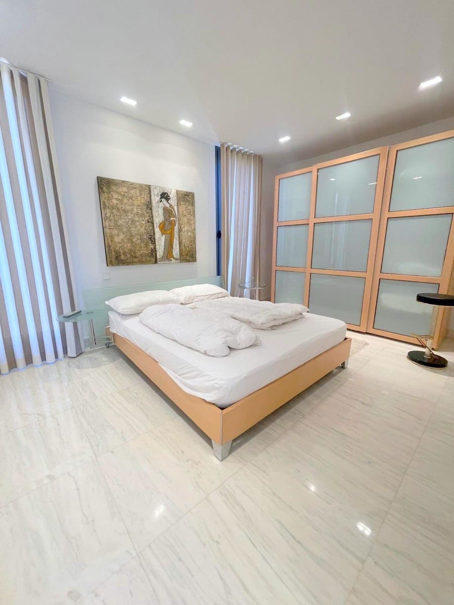 4 soveværelse Villa til salg i Santa Ponsa med swimmingpool - € 6.900.000 (Ref: 8925442)