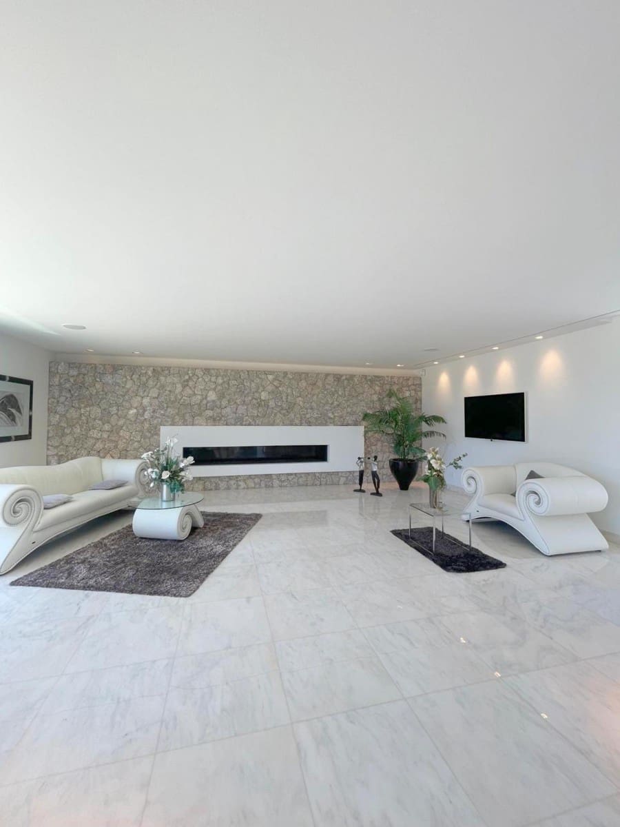 4 soveværelse Villa til salg i Santa Ponsa med swimmingpool - € 6.900.000 (Ref: 8925442)