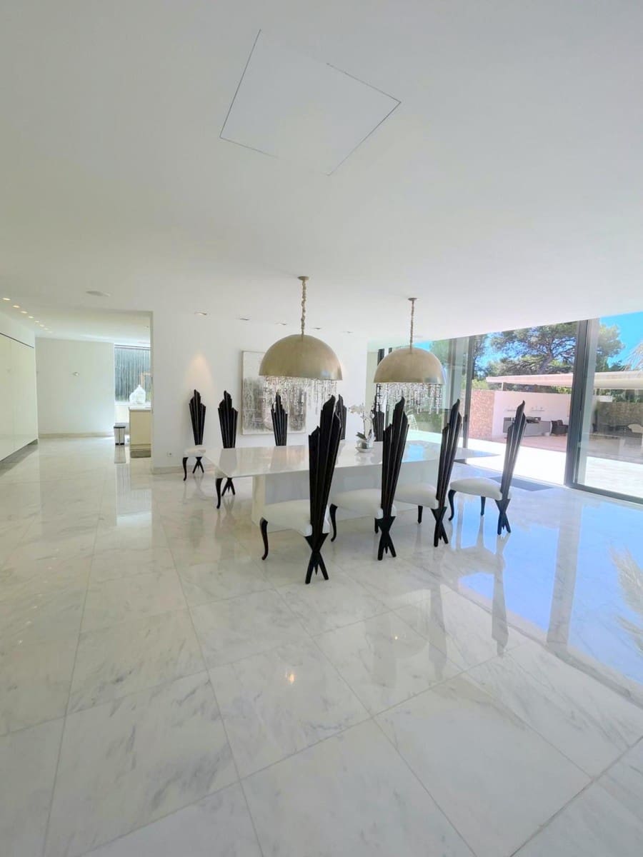 4 soveværelse Villa til salg i Santa Ponsa med swimmingpool - € 6.900.000 (Ref: 8925442)