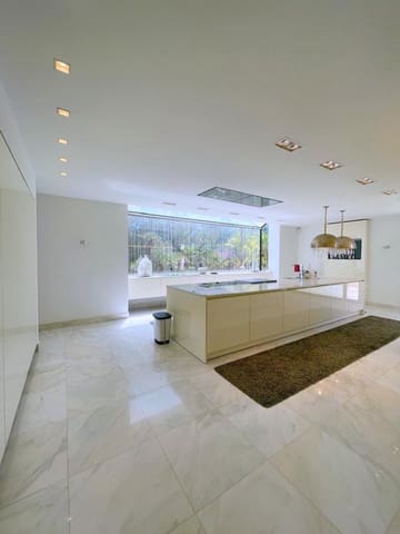 4 soveværelse Villa til salg i Santa Ponsa, Calvià med swimmingpool - € 6.900.000 (Ref: 8925442)