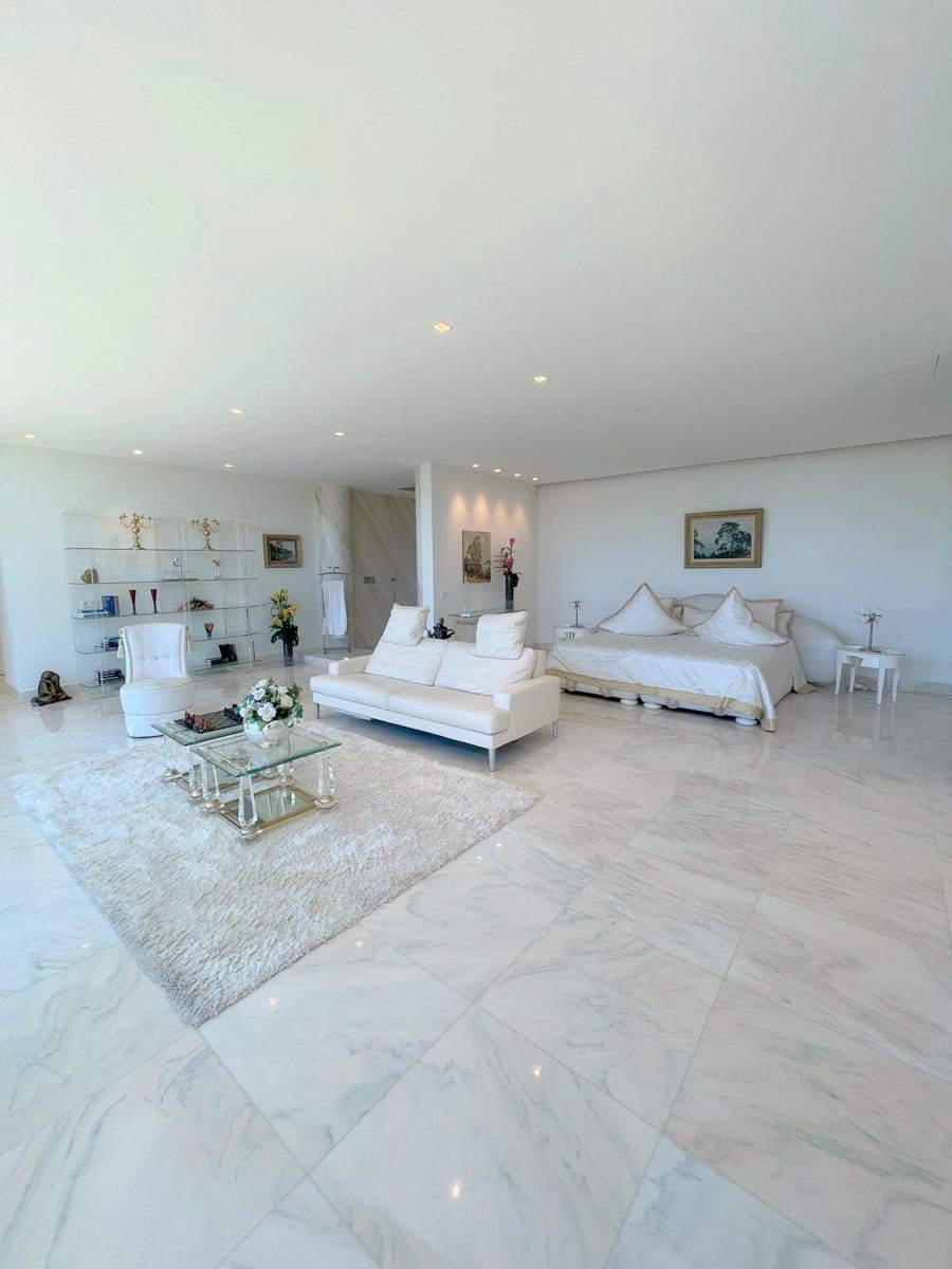 4 soveværelse Villa til salg i Santa Ponsa med swimmingpool - € 6.900.000 (Ref: 8925442)