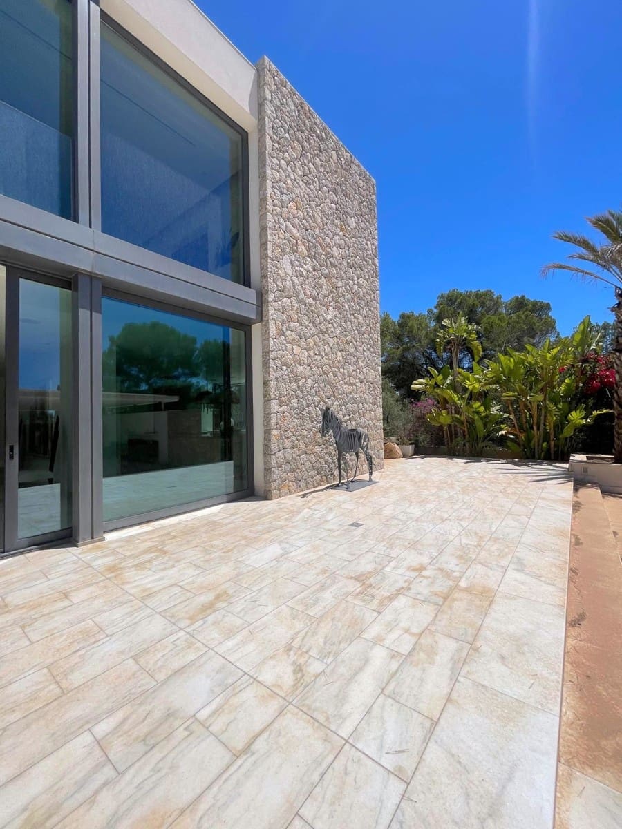 4 soveværelse Villa til salg i Santa Ponsa med swimmingpool - € 6.900.000 (Ref: 8925442)