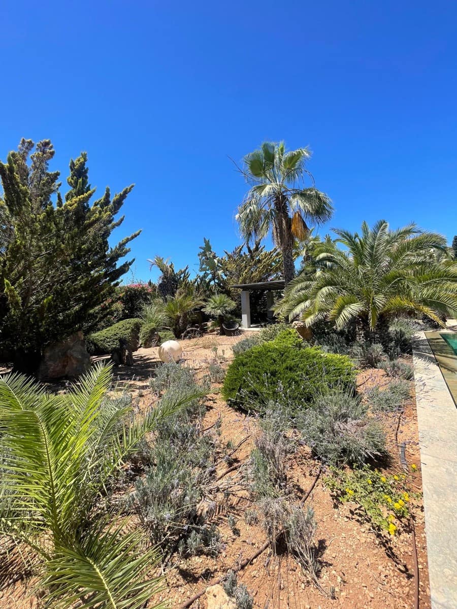 4 soveværelse Villa til salg i Santa Ponsa med swimmingpool - € 6.900.000 (Ref: 8925442)