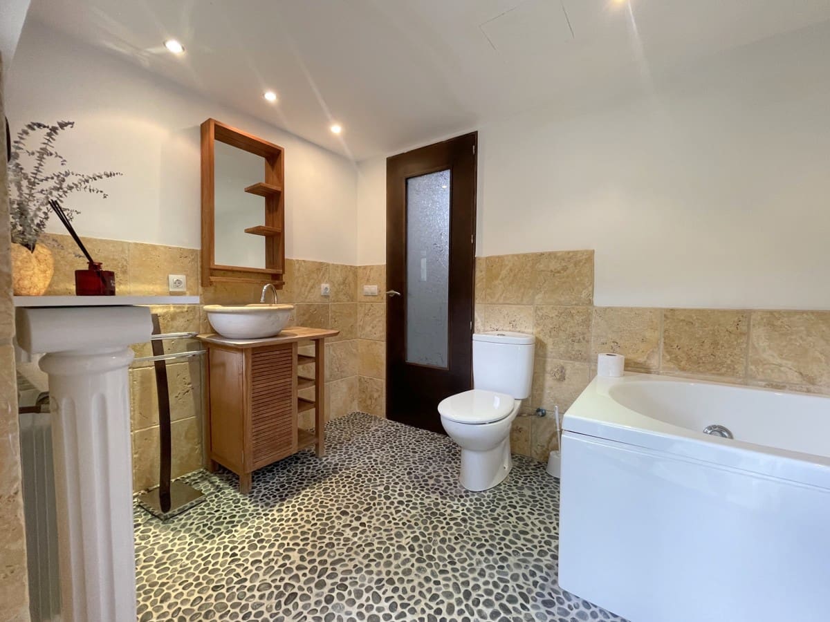 2 soverom Villa til salgs i Galilea med svømmebasseng - € 670 000 (Ref: 8929736)