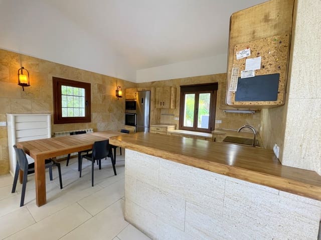 2 soveværelse Villa til salg i Galilea, Puigpunyent med swimmingpool - € 670.000 (Ref: 8929736)