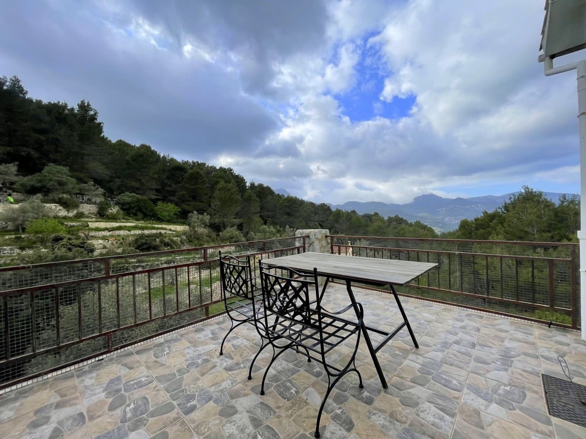 2 soverom Villa til salgs i Galilea med svømmebasseng - € 670 000 (Ref: 8929736)