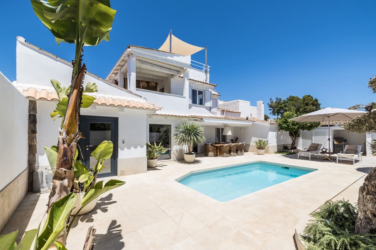 3 soverom Villa til salgs i Sol de Mallorca med svømmebasseng - € 2 450 000 (Ref: 8931512)