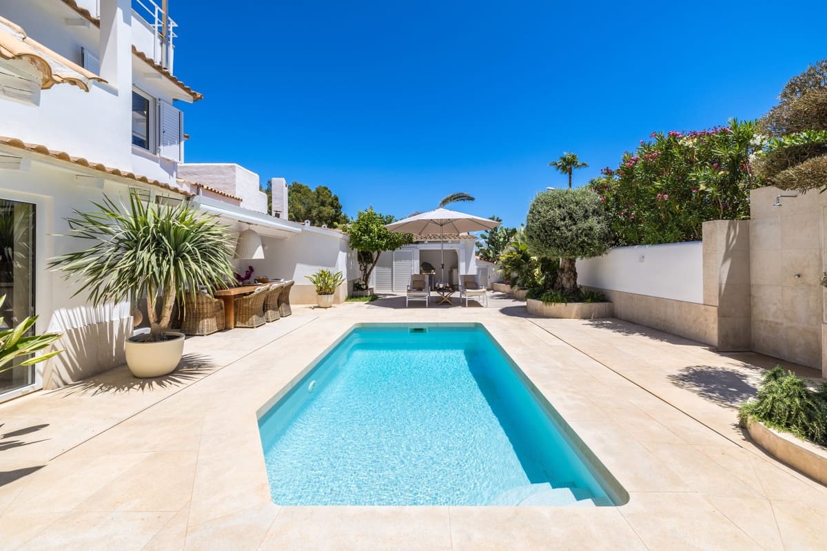 3 soverom Villa til salgs i Sol de Mallorca med svømmebasseng - € 2 450 000 (Ref: 8931512)