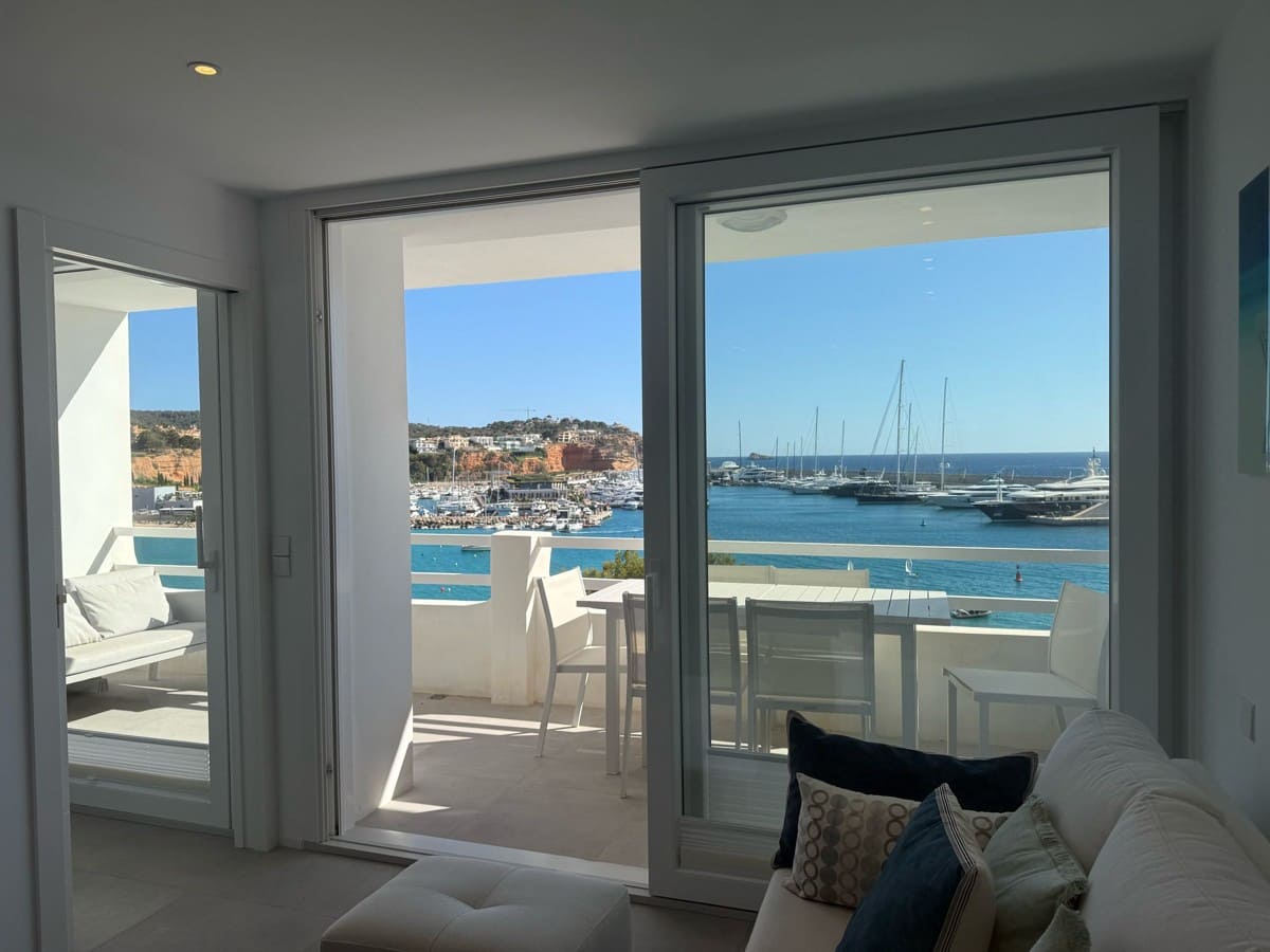 2 sovrum Lägenhet till salu i El Toro / Port Adriano - 520 000 € (Ref: 8952311)