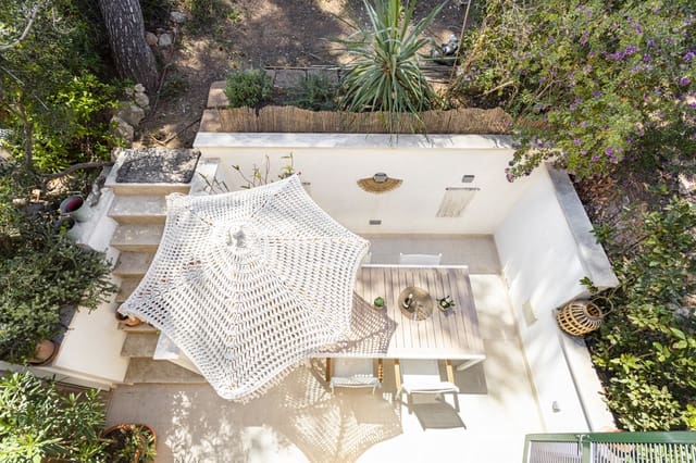 2 slaapkamer Rijtjeshuis te koop in Cala Vinyes / Cala Vinyas / Cala Viñas, Calvià met garage - € 545.000 (Ref: 8960990)