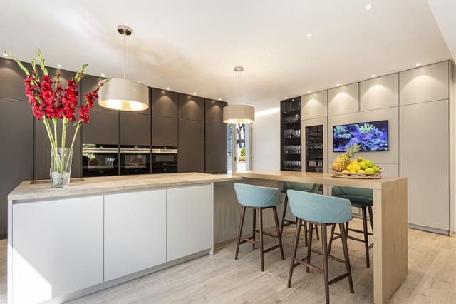 4 soveværelse Villa til salg i Sol de Mallorca, Calvià med swimmingpool - € 3.350.000 (Ref: 8967828)