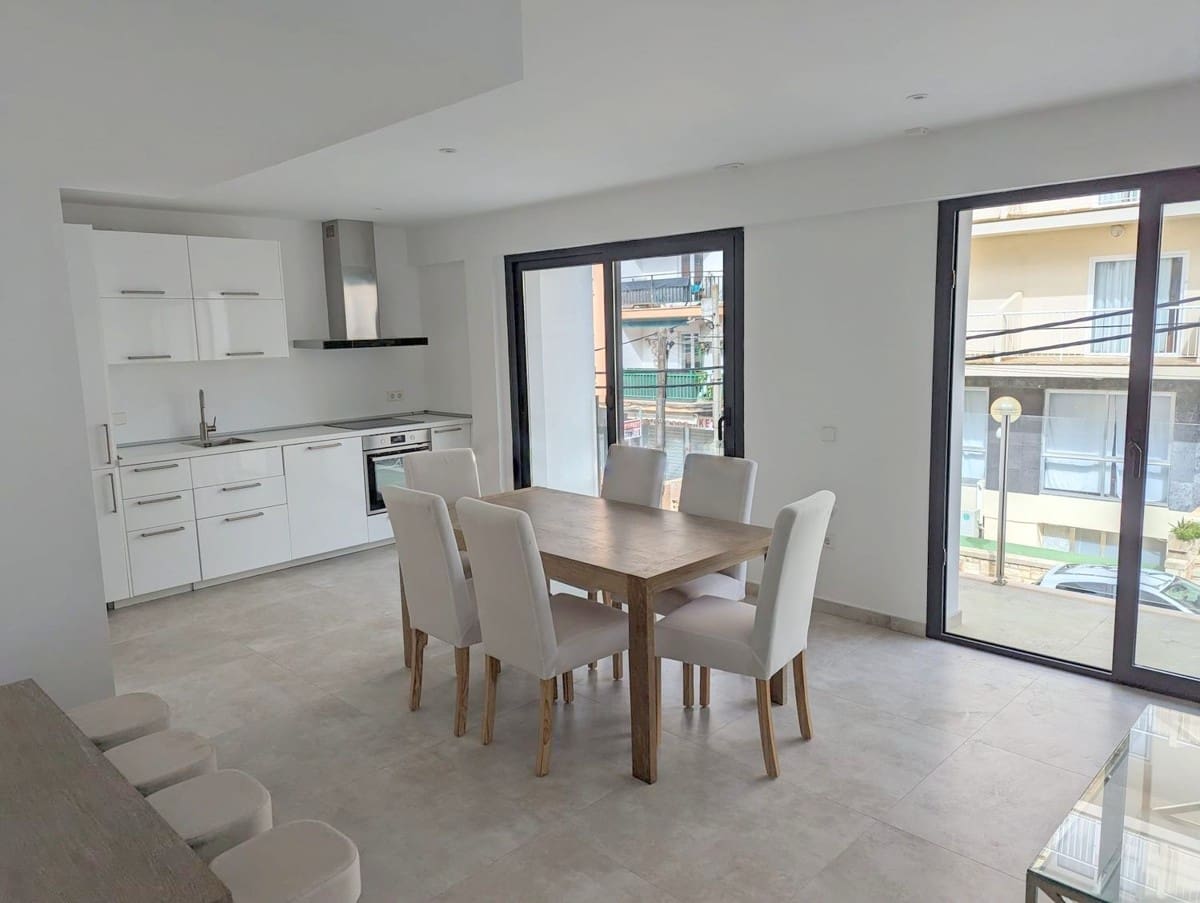 8 soveværelse Byhus til salg i L'Arenal / S'Arenal - € 2.250.000 (Ref: 8969706)