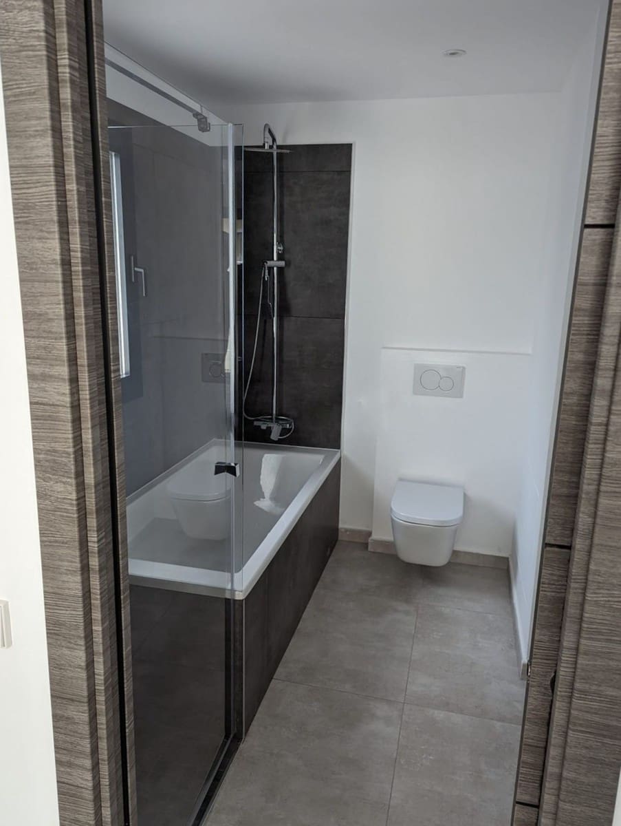 8 soveværelse Byhus til salg i L'Arenal / S'Arenal - € 2.250.000 (Ref: 8969706)