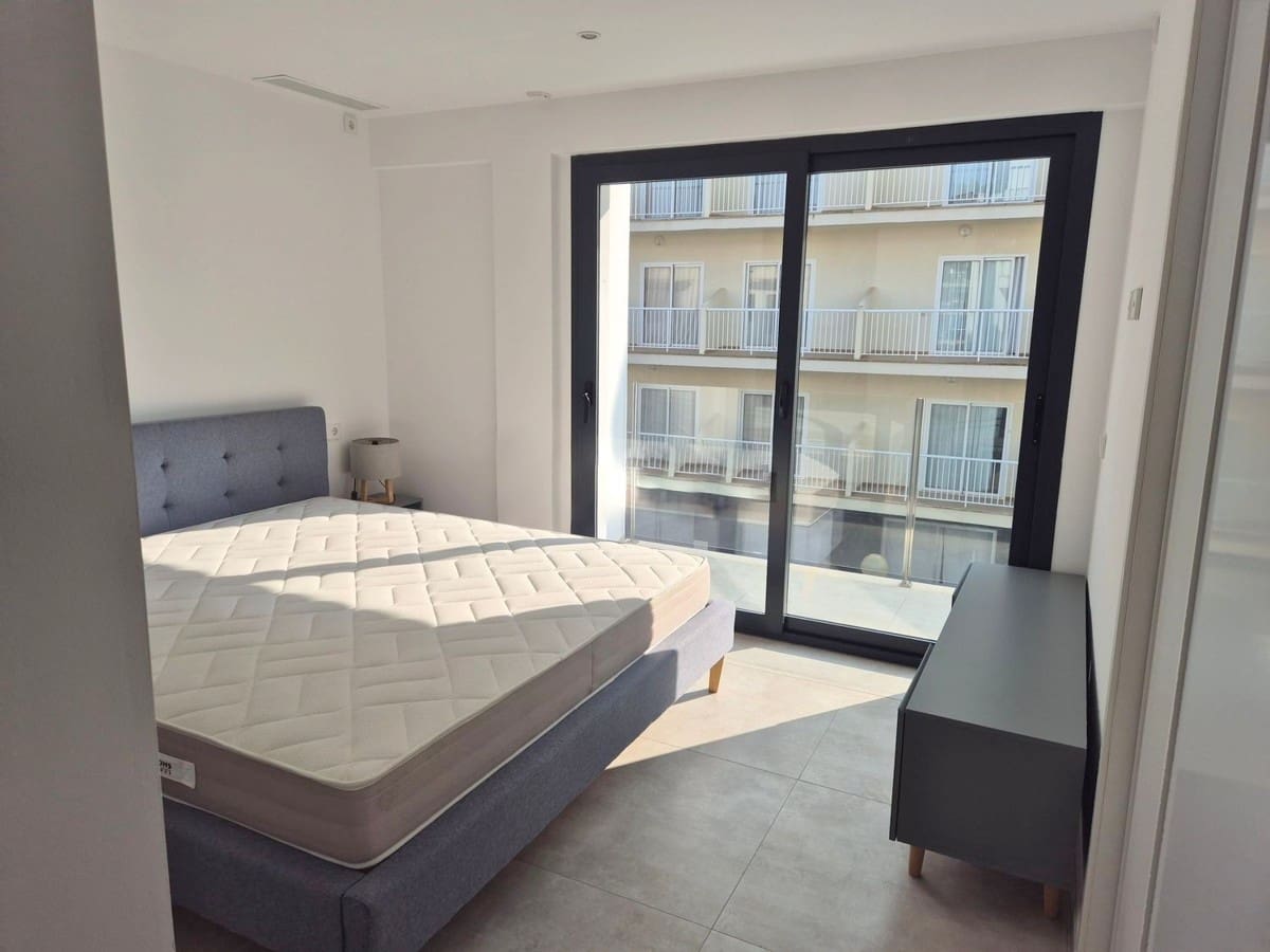 8 soveværelse Byhus til salg i L'Arenal / S'Arenal - € 2.250.000 (Ref: 8969706)