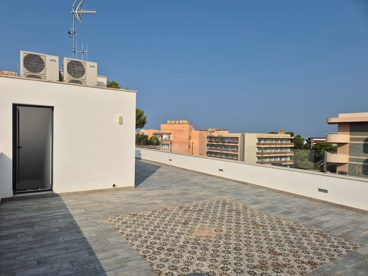 8 soveværelse Byhus til salg i L'Arenal / S'Arenal - € 2.250.000 (Ref: 8969706)