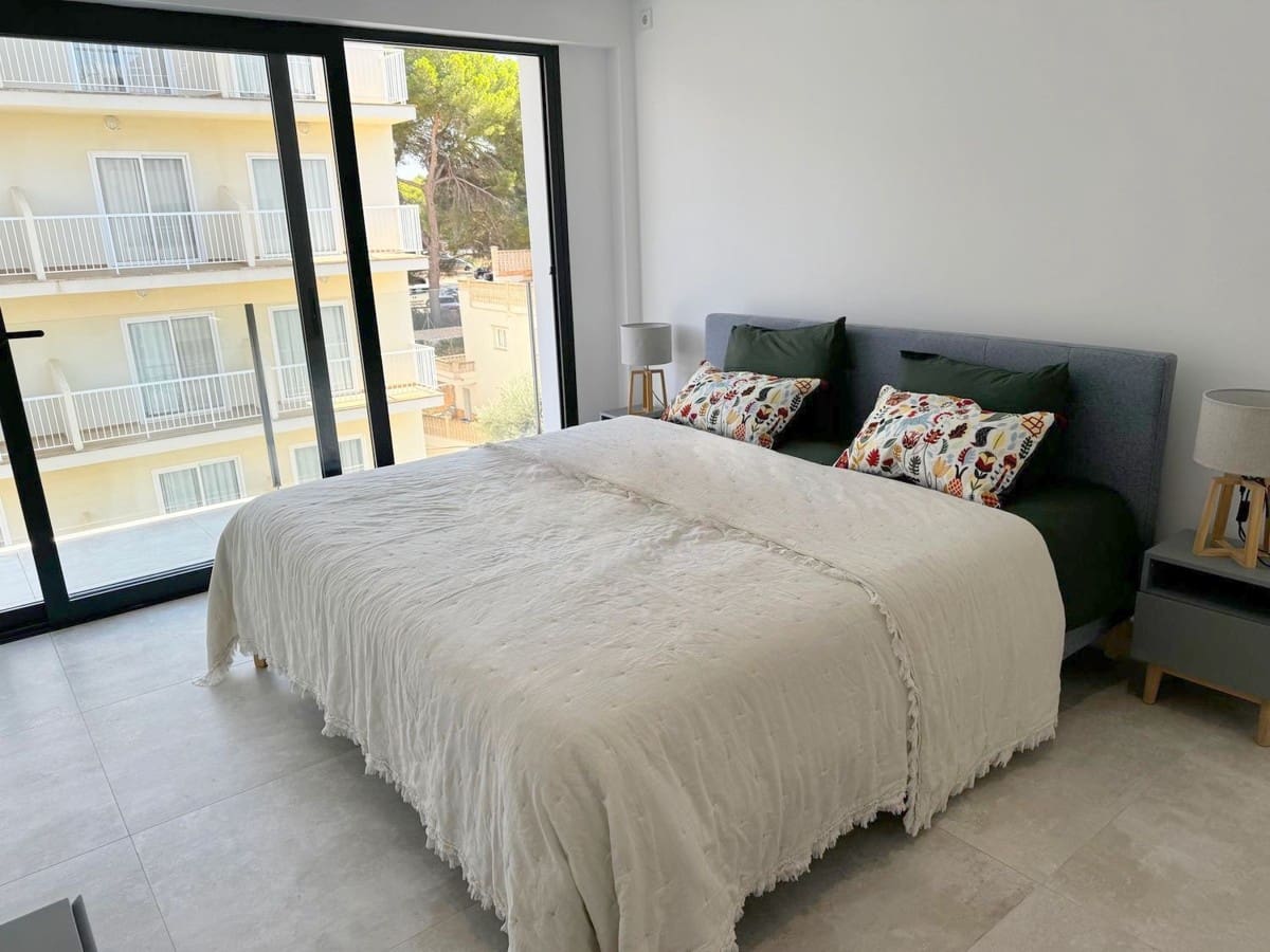 8 soveværelse Byhus til salg i L'Arenal / S'Arenal - € 2.250.000 (Ref: 8969706)