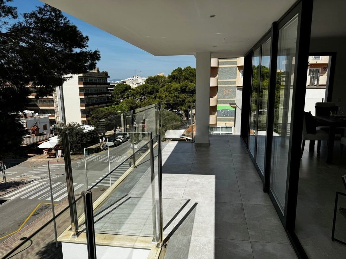 8 soveværelse Byhus til salg i L'Arenal / S'Arenal - € 2.250.000 (Ref: 8969706)