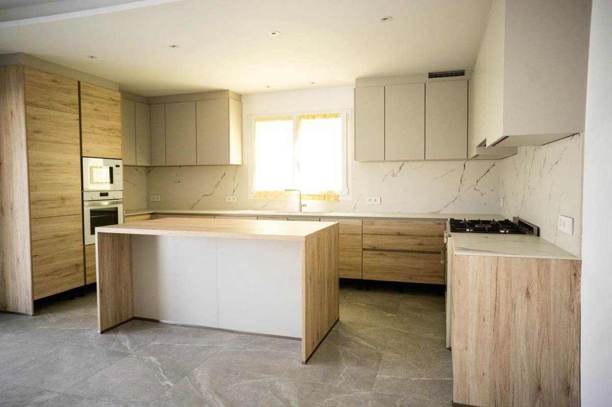 3 soveværelse Villa til salg i Sa Rapita / La Rapita med swimmingpool - € 1.099.000 (Ref: 8977744)