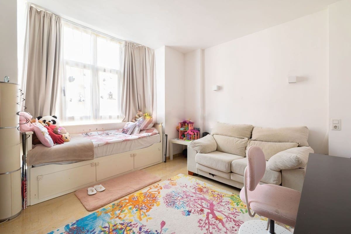 3 chambre Appartement à vendre à Santa Ponsa - 899 999 € (Ref: 8977745)