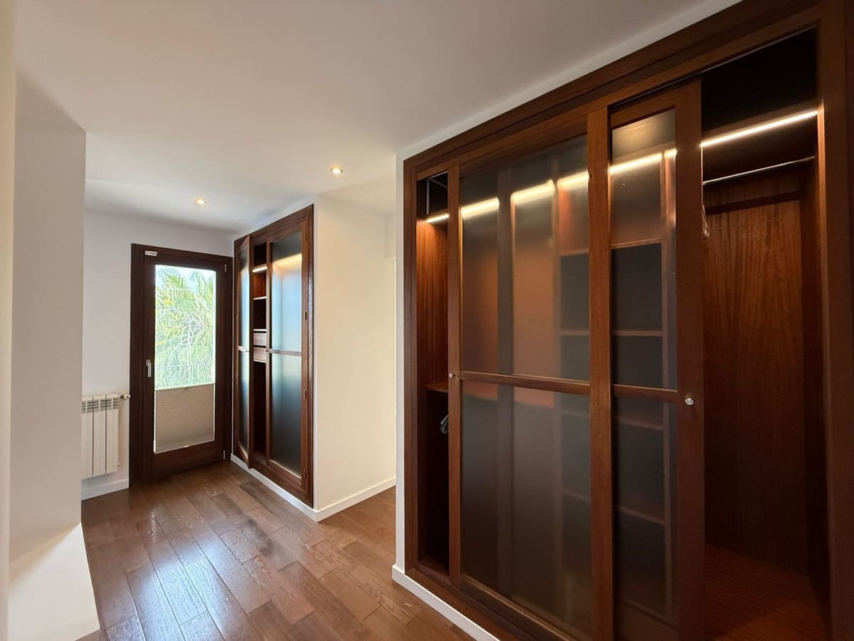 5 chambre Villa/Maison à vendre à Santa Ponsa avec piscine - 2 500 000 € (Ref: 8977746)