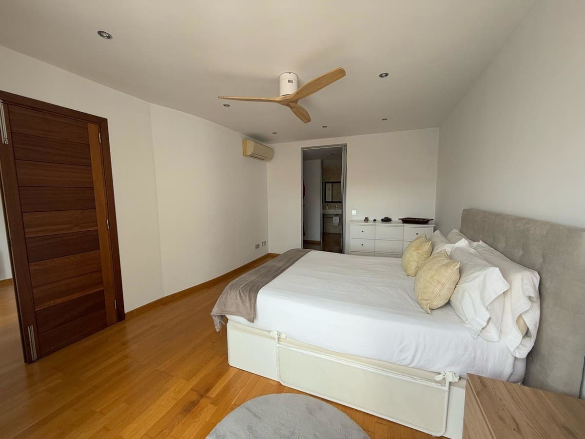 4 soverom Villa til salgs i Palma de Mallorca med svømmebasseng - € 930 000 (Ref: 8981907)