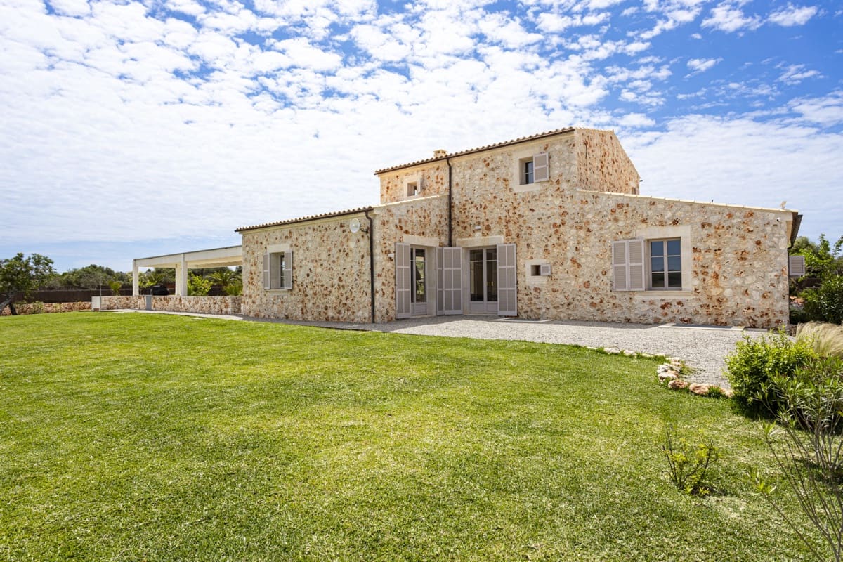 3 camera da letto Finca/Casa di Campagna in vendita in Ses Salines con piscina - 3.695.000 € (Rif: 8983245)