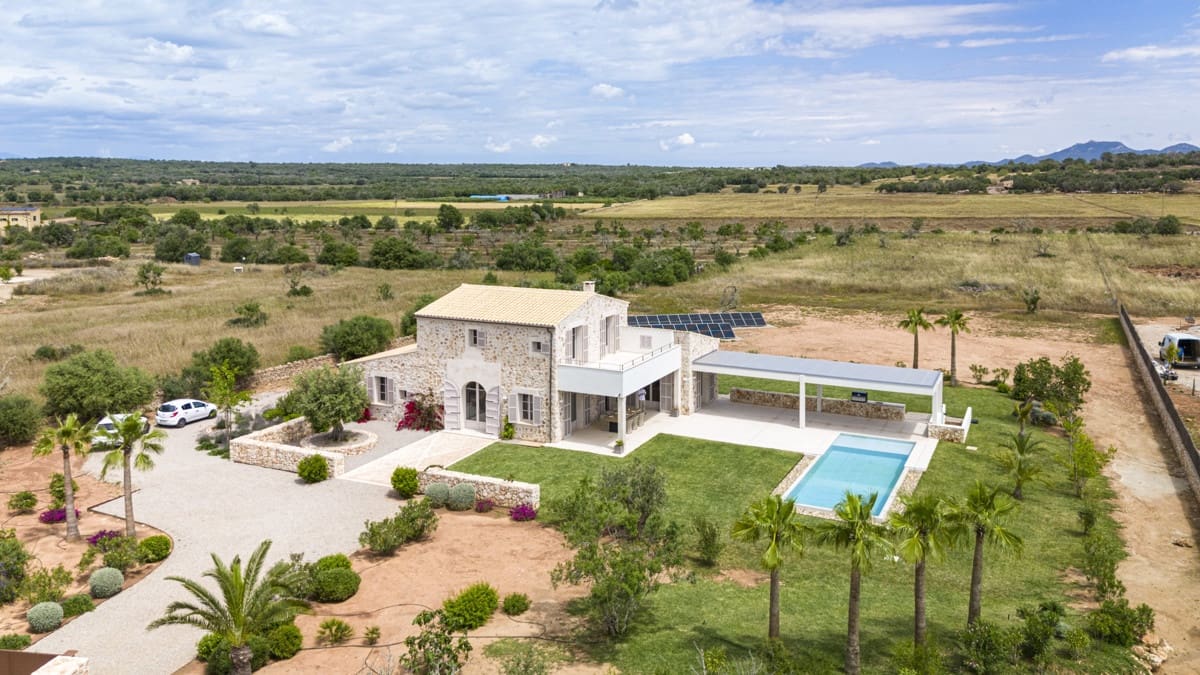 3 camera da letto Finca/Casa di Campagna in vendita in Ses Salines con piscina - 3.695.000 € (Rif: 8983245)