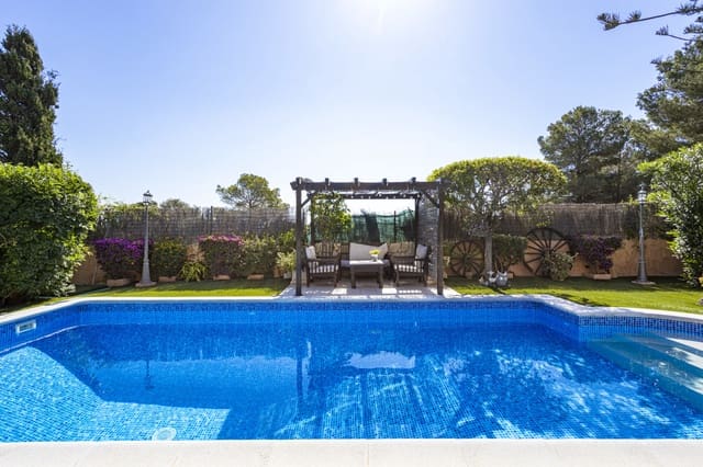 4 soverom Villa til salgs i El Toro / Port Adriano, Calvià med svømmebasseng - € 1 650 000 (Ref: 9002358)