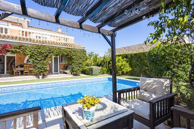 4 soverom Villa til salgs i El Toro / Port Adriano, Calvià med svømmebasseng - € 1 650 000 (Ref: 9002358)