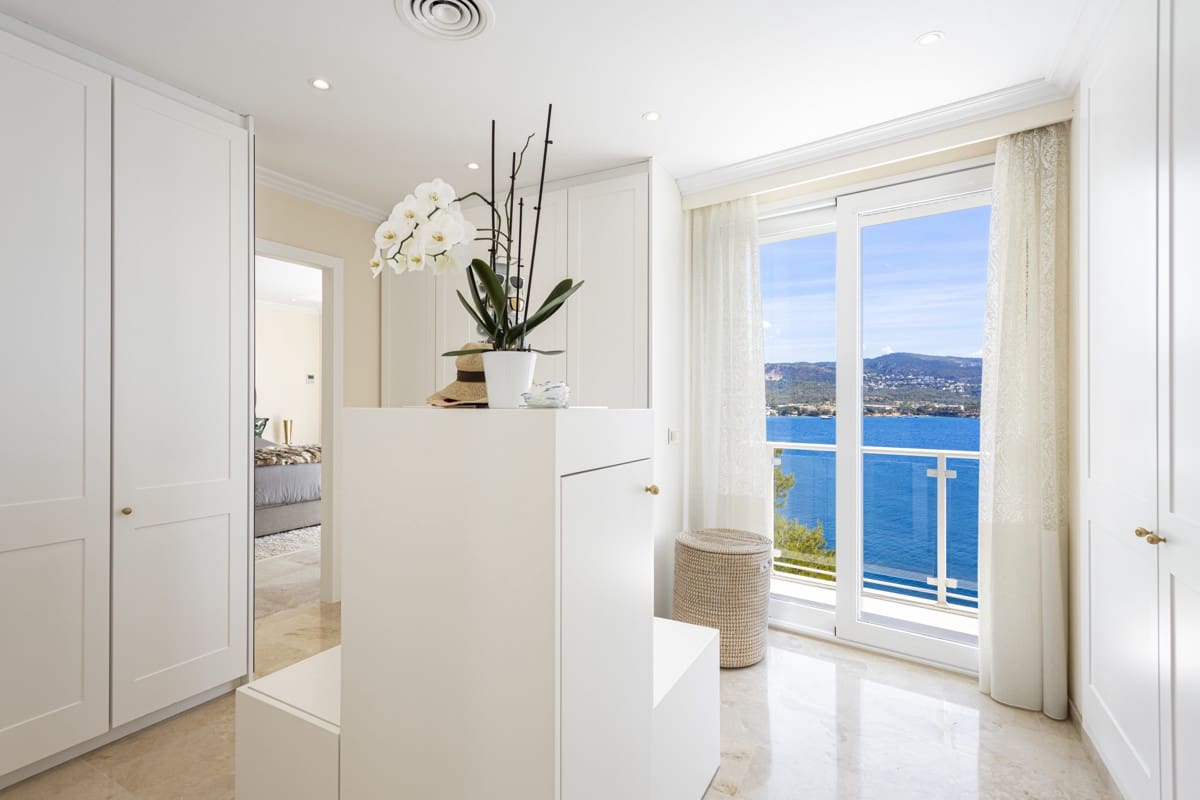 5 soveværelse Villa til salg i Torrenova med swimmingpool - € 8.200.000 (Ref: 9031171)