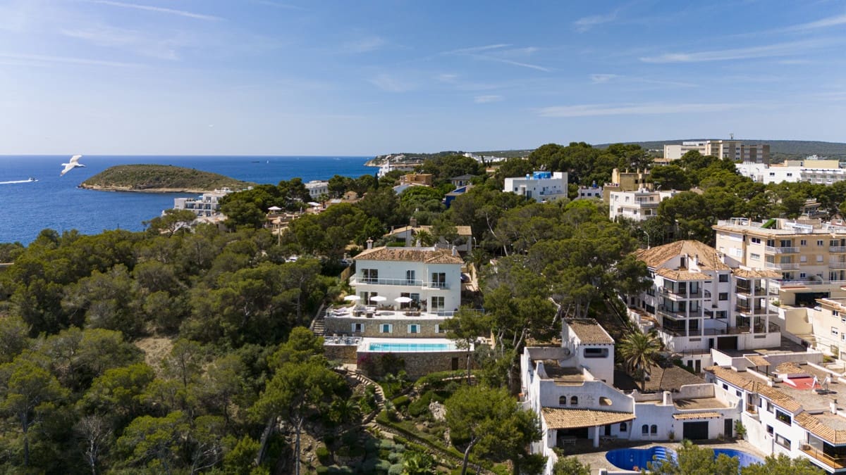 5 soveværelse Villa til salg i Torrenova med swimmingpool - € 8.200.000 (Ref: 9031171)