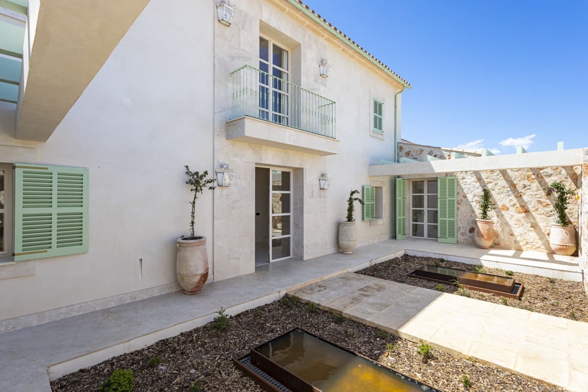 4 soveværelse Finca/Landehus til salg i Santanyi med swimmingpool - € 5.250.000 (Ref: 9036243)