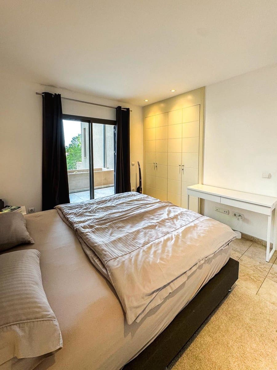 2 soveværelse Lejlighed til salg i Peguera / Paguera - € 649.000 (Ref: 9058570)